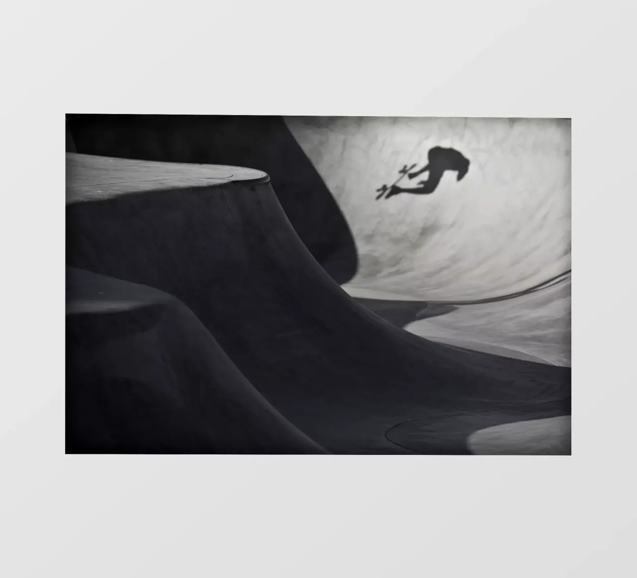 Piscina pellicola backlit da Marc Gruninger