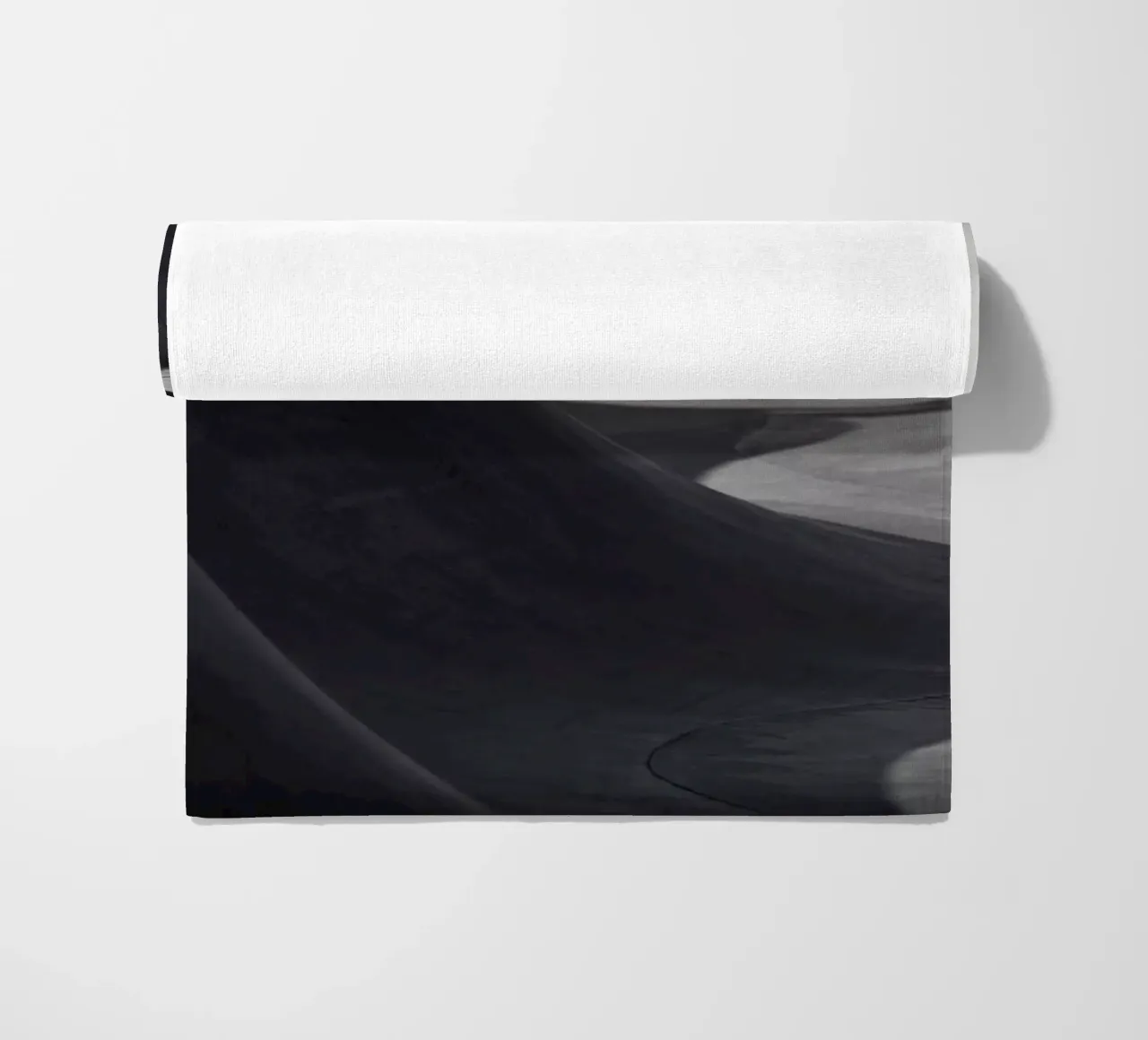 Pool Strandtuch von Marc Gruninger