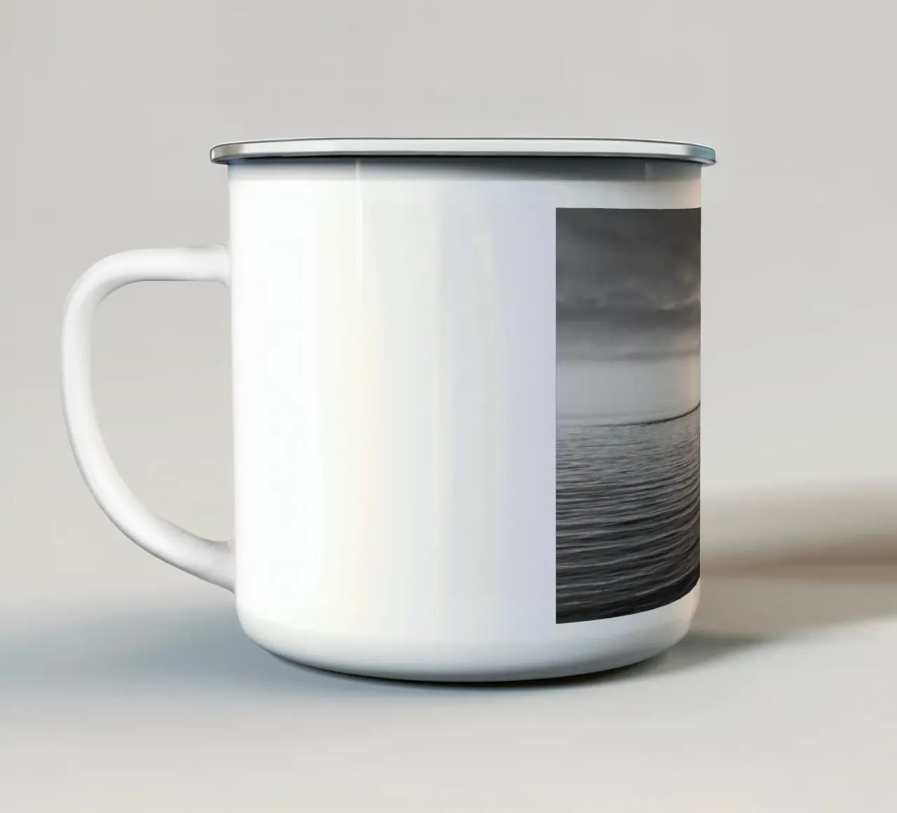 PC4 tazza in smalto da Marc Gruninger