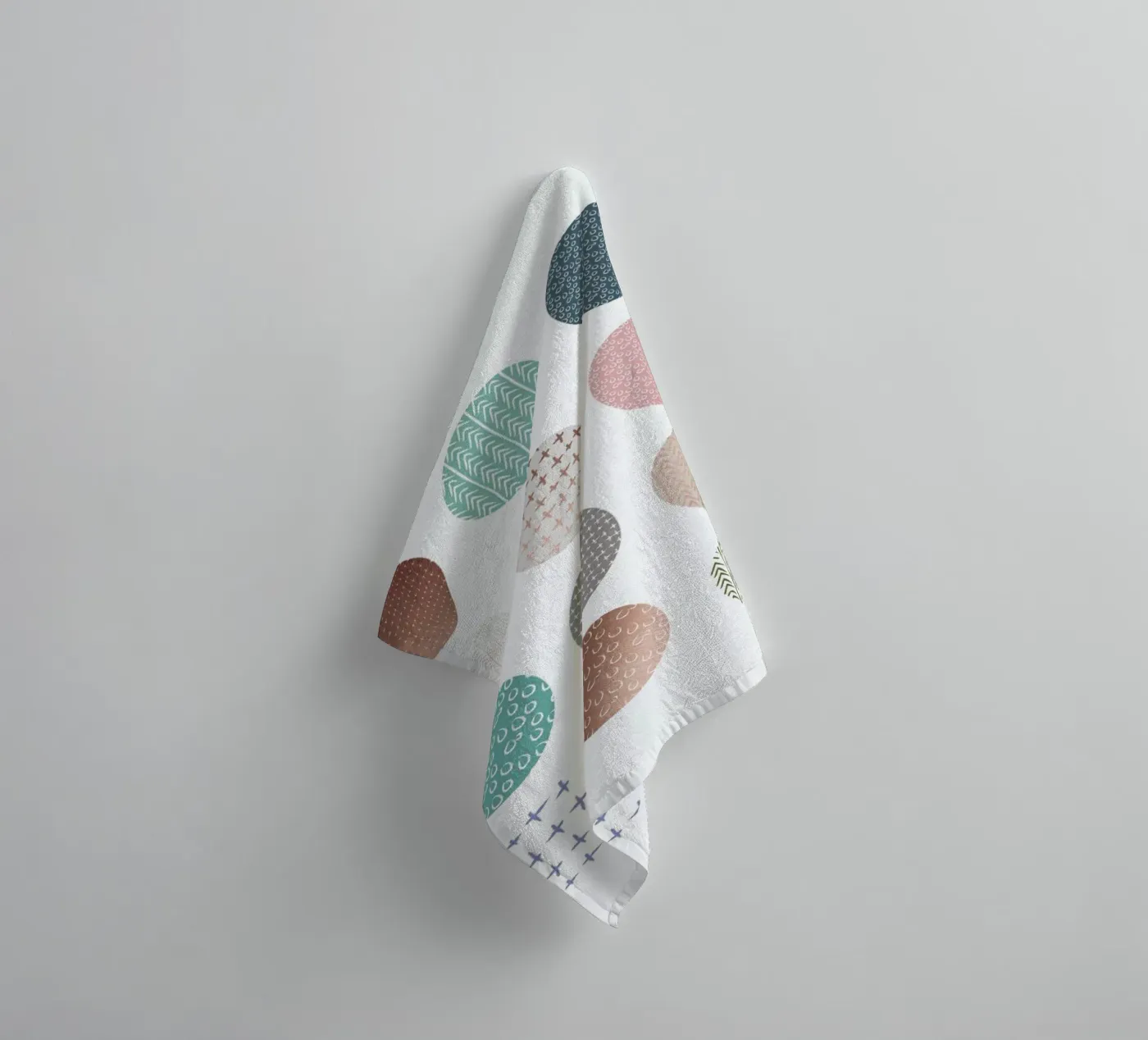 Bronze Pattern Dots badhanddoek van Maria Kritzas