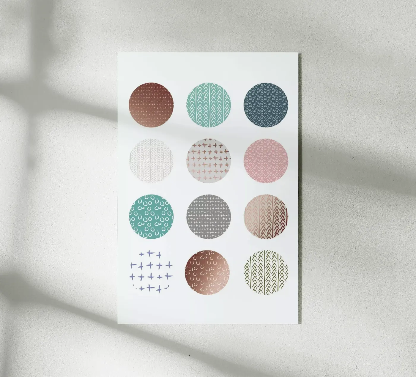 Bronze Pattern Dots plexiglass da Maria Kritzas