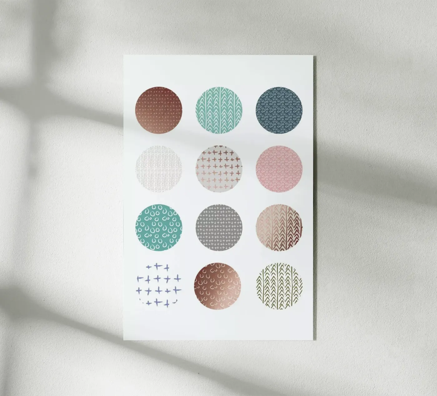 Bronze Pattern Dots acryl van Maria Kritzas