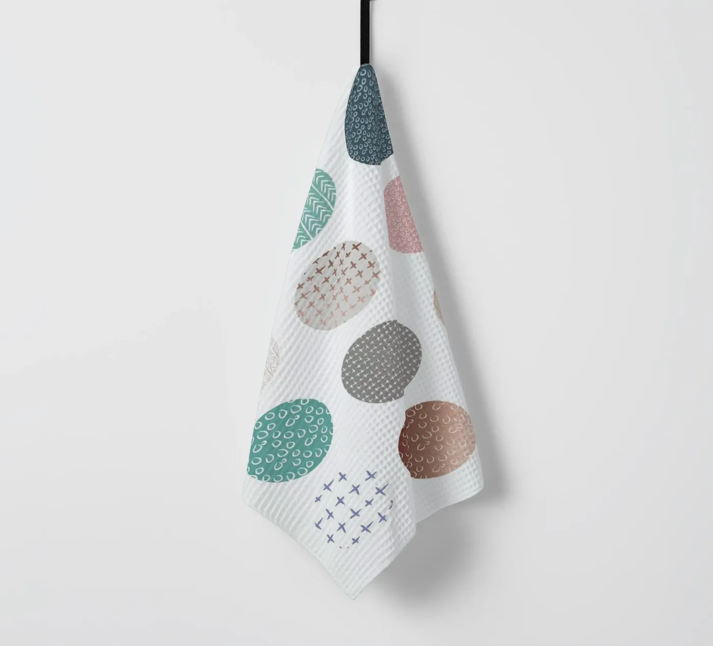 Bronze Pattern Dots theedoek van Maria Kritzas