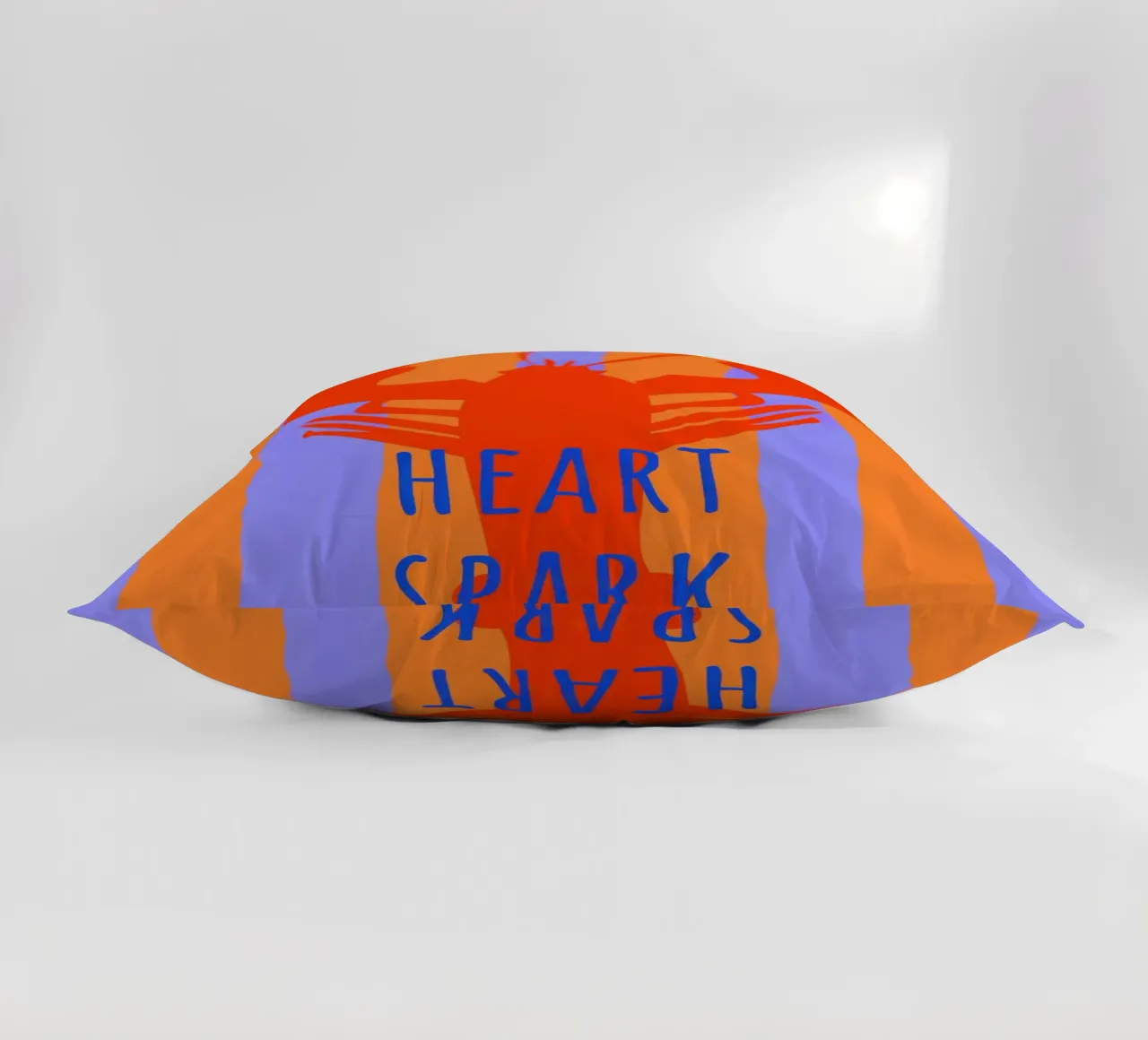 heart spark. Lobster. cuscino da FRICKE DESIGN