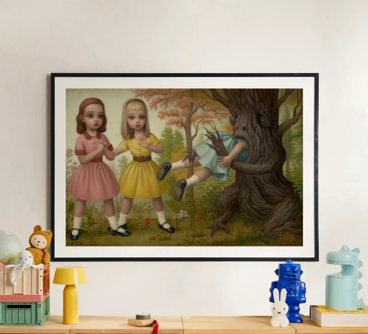 57 Ragazza mangiata dall'albero poster con telaio in legno da adriano lopezz