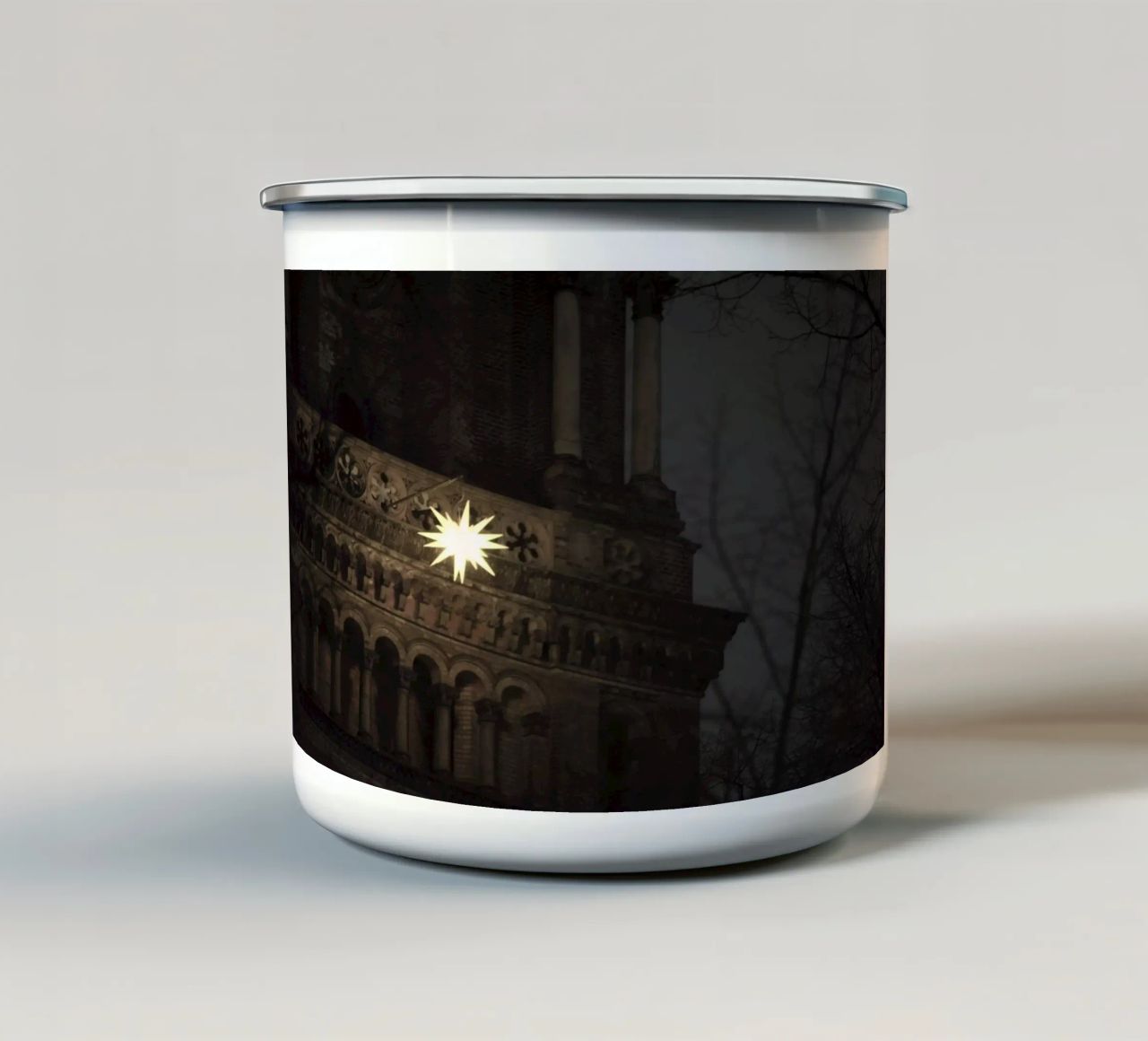 Zionskirche tazza in smalto da Marc Gruninger