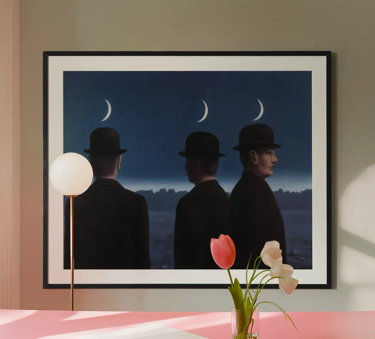 I misteri dell'orizzonte, 1928 di René Magritte poster da TIGER JHONSON