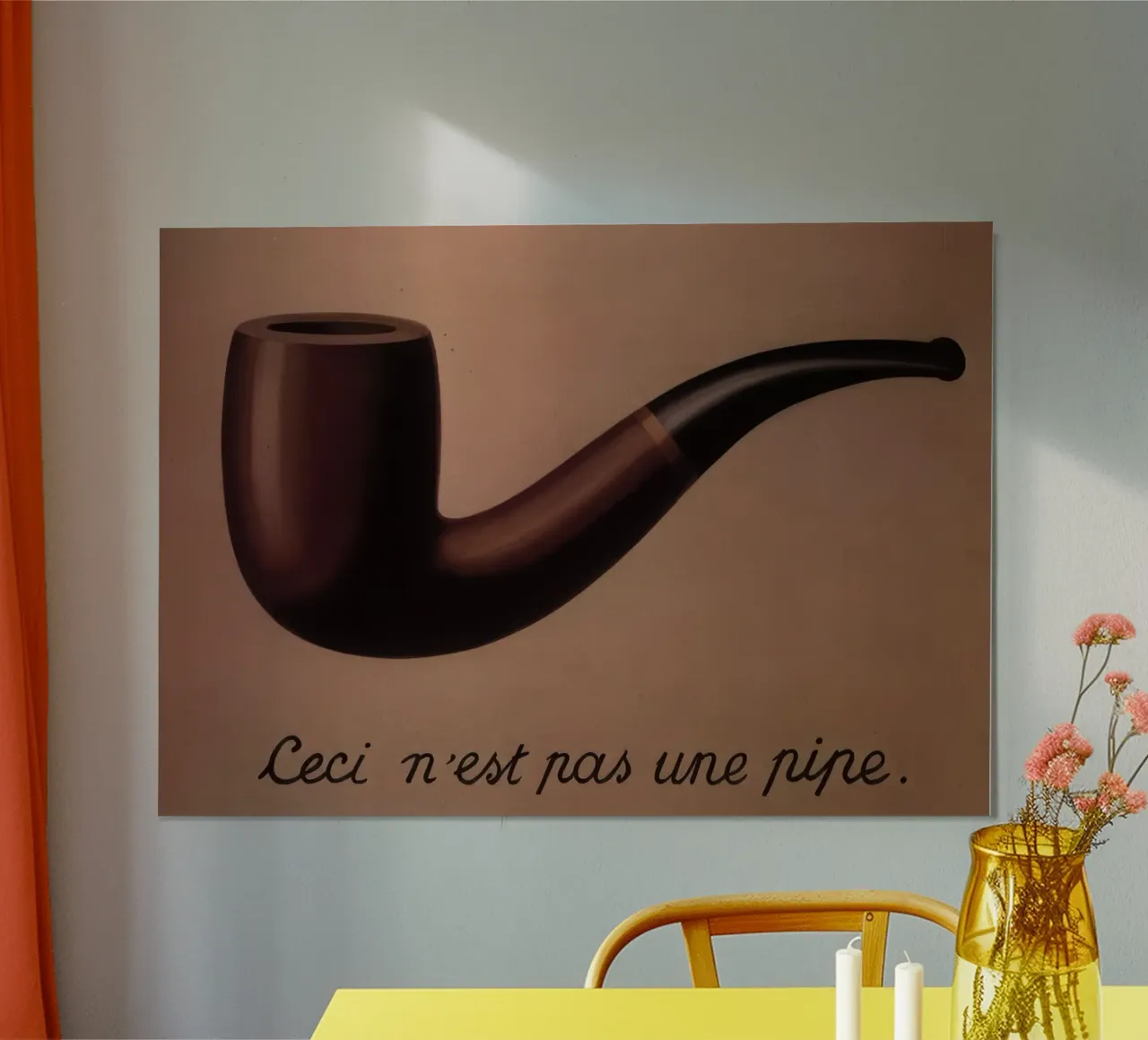 Il tradimento delle immagini, 1929 di René Magritte poster con telaio in legno da TIGER JHONSON
