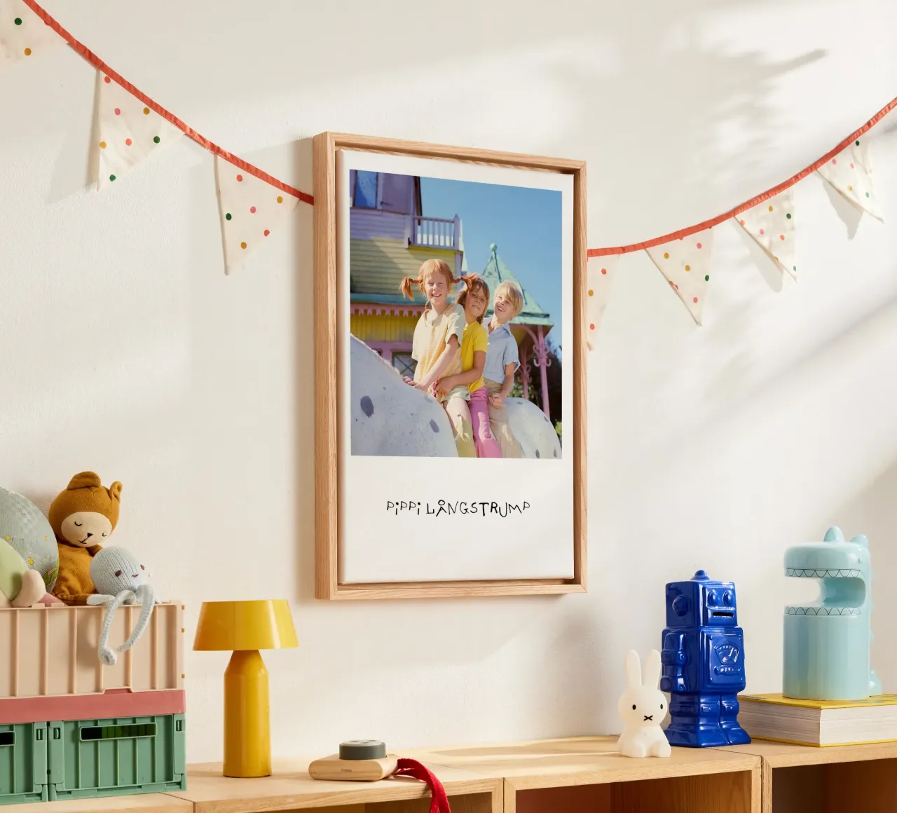 Pippi, Annika e Tommy tela con Cornice a cassetta da Earl Beeman