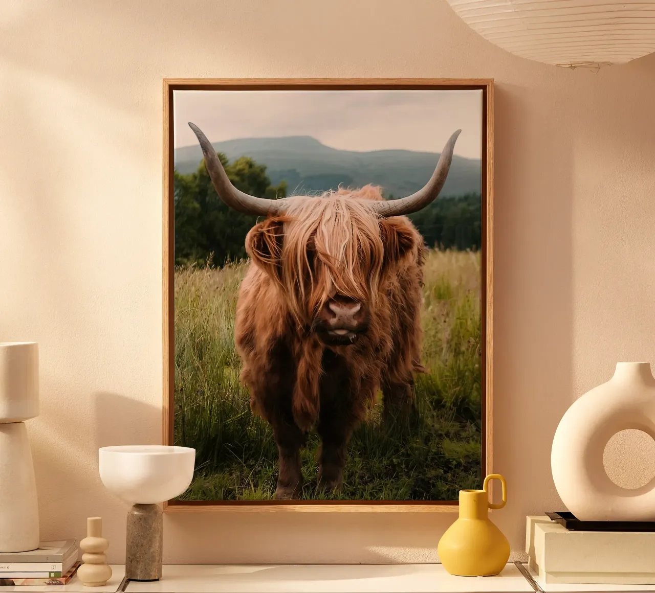 Mucca lanosa tela con Cornice a cassetta da Black And White