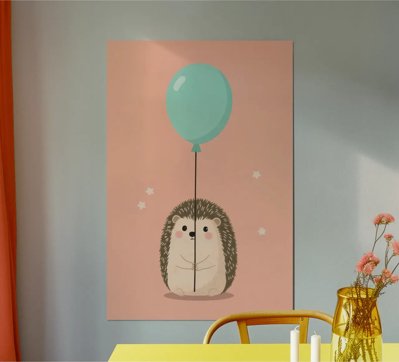 Riccio che tiene in mano un palloncino verde acqua su sfondo color pesca poster da DesignDoodle
