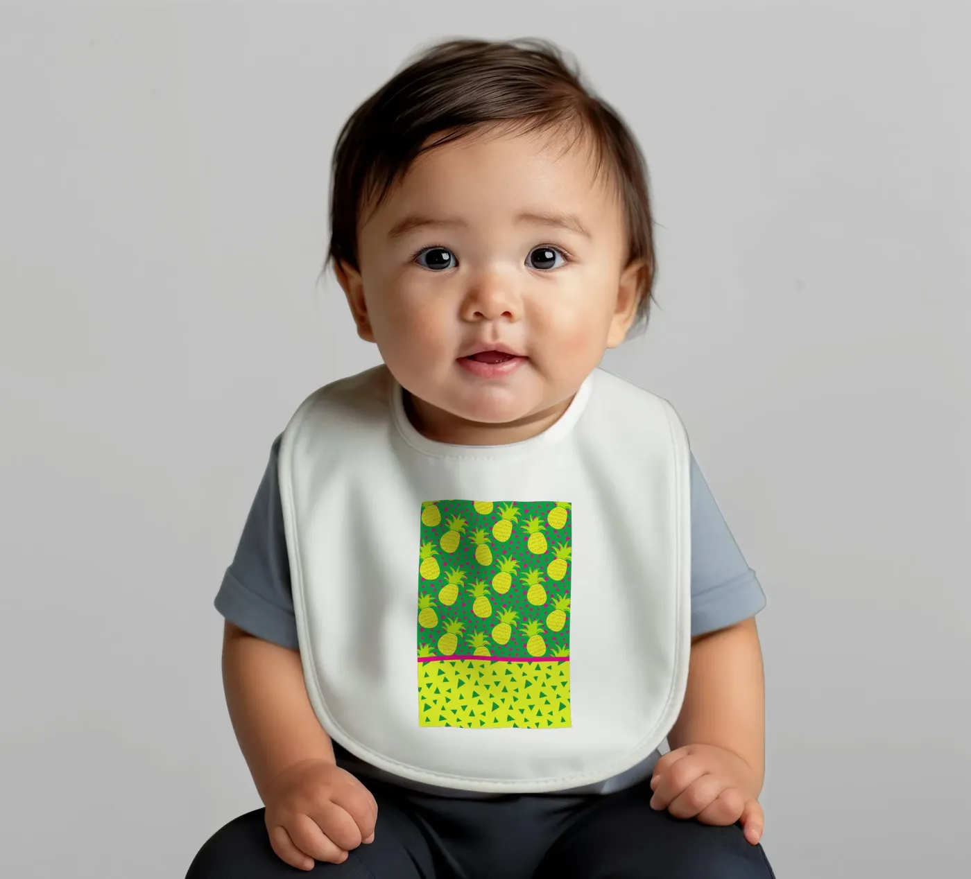 Falling Pineapples Babylätzchen von Maria Kritzas