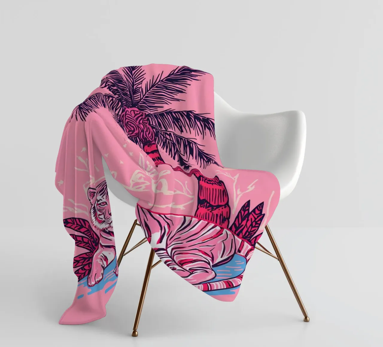 Tigre sotto una palma con combinazione di colori rosa coperta in pile da DesignDoodle