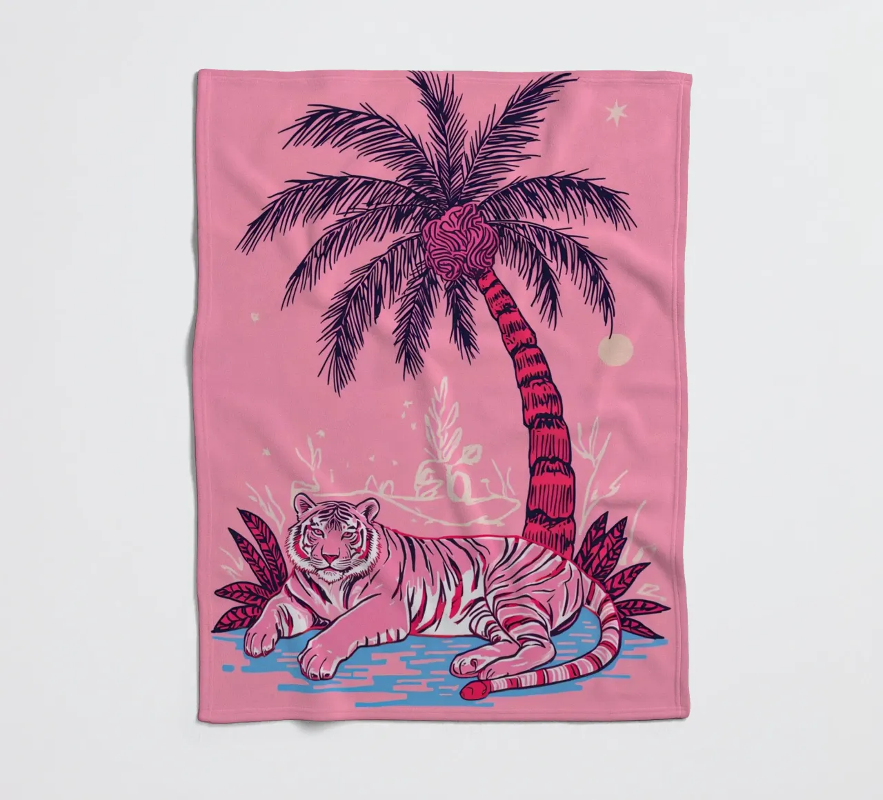 Tigre sotto una palma con combinazione di colori rosa coperta in pile da DesignDoodle
