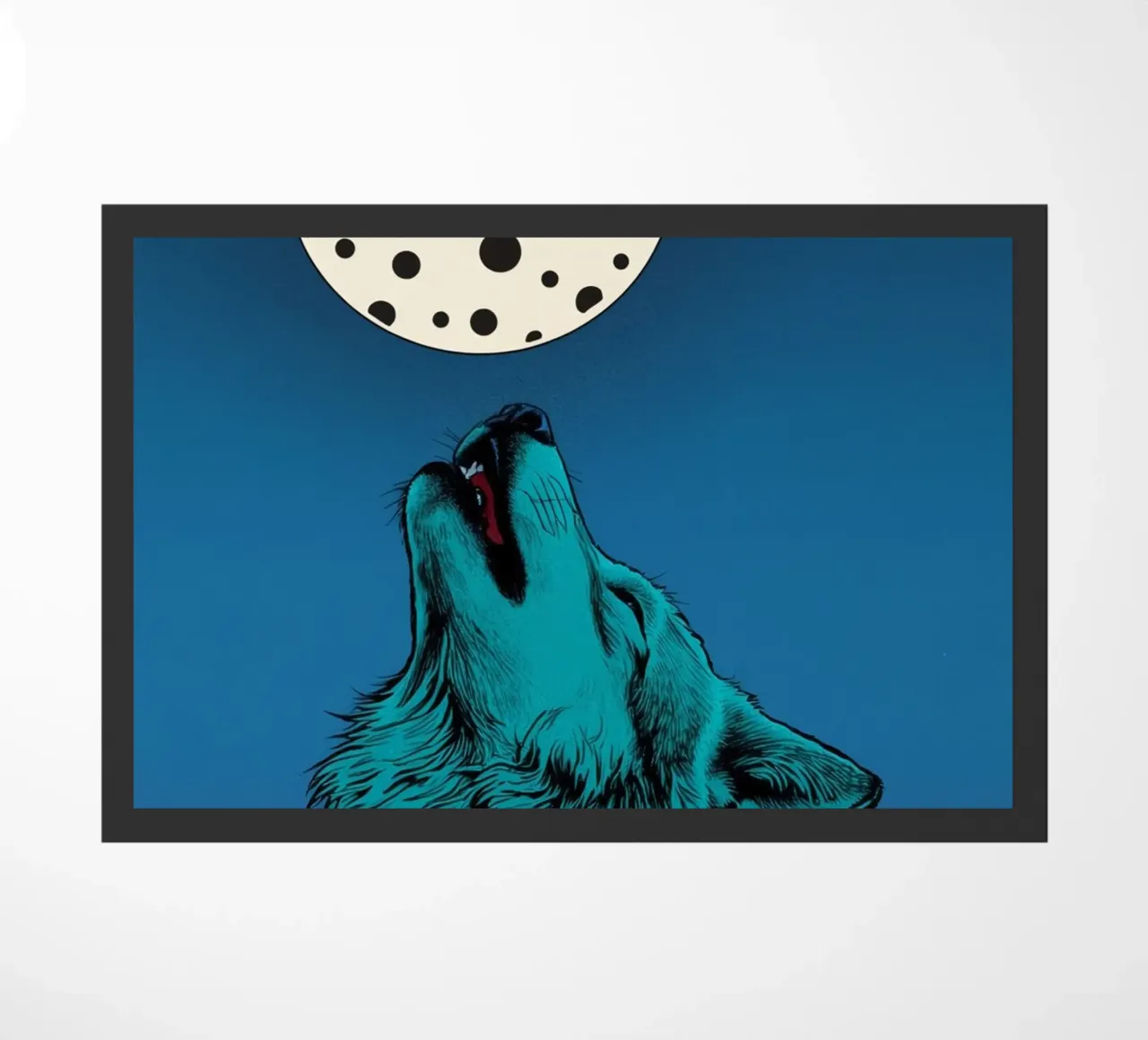 un lupo che ulula a una luna maculata zerbino da DesignDoodle