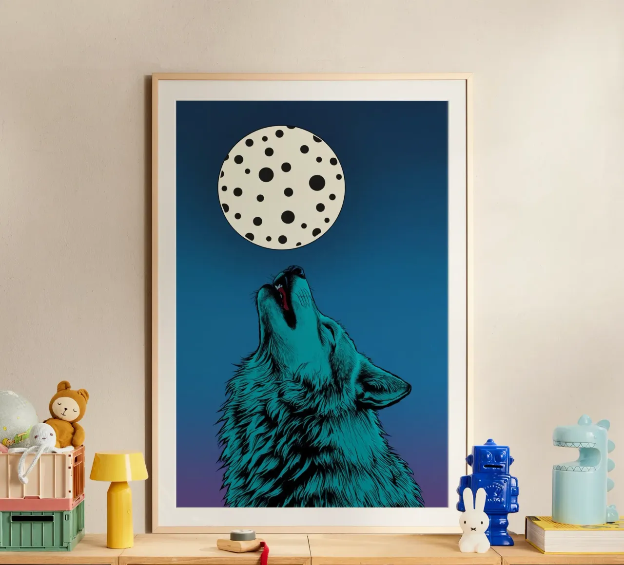 un lupo che ulula a una luna maculata poster da DesignDoodle