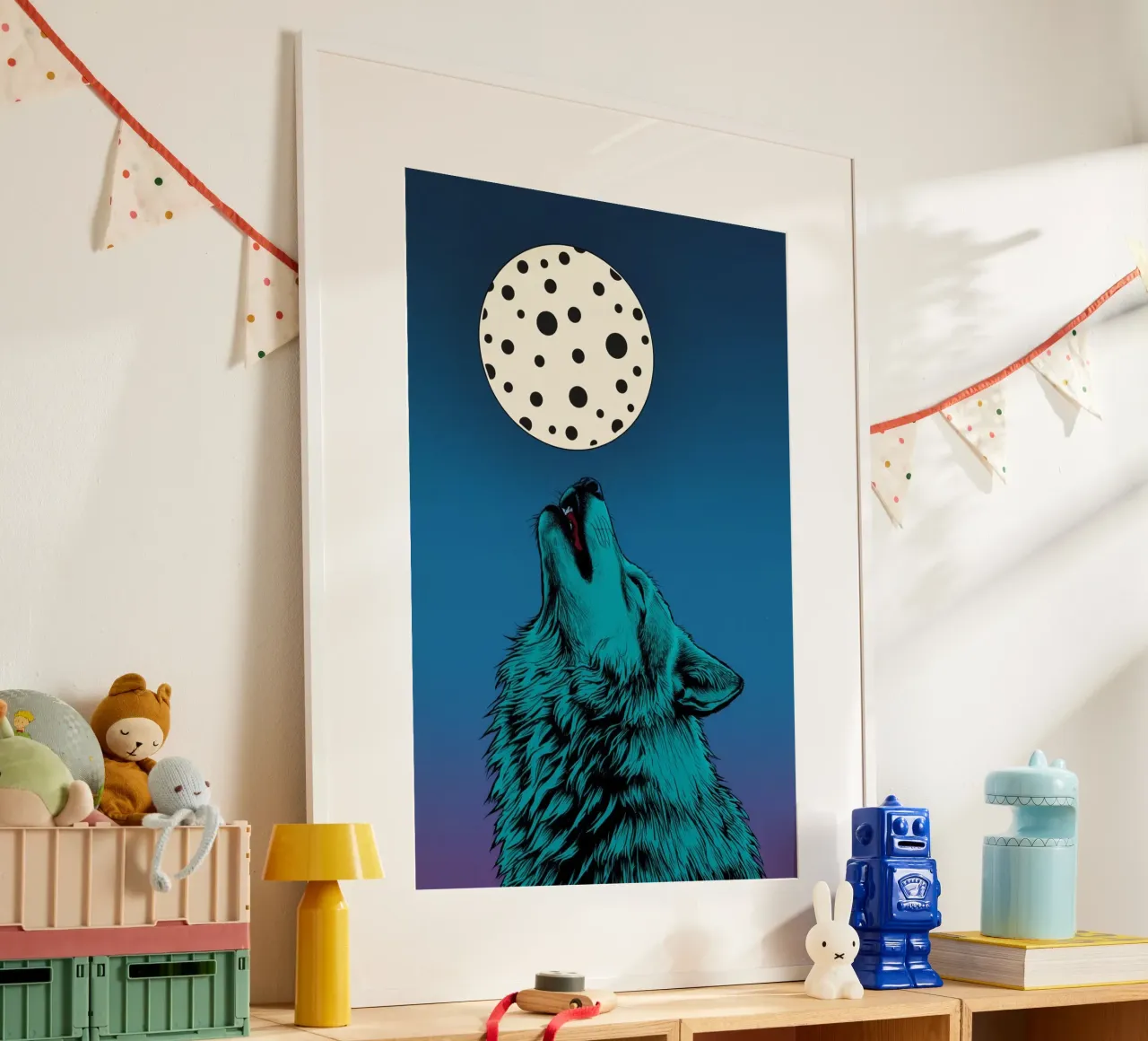 un lupo che ulula a una luna maculata poster da DesignDoodle