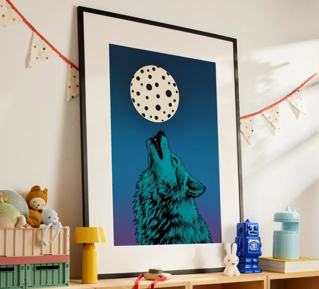 un lupo che ulula a una luna maculata poster da DesignDoodle