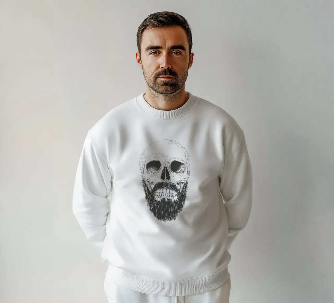 The beard is not dead sudadera de Balazs Solti