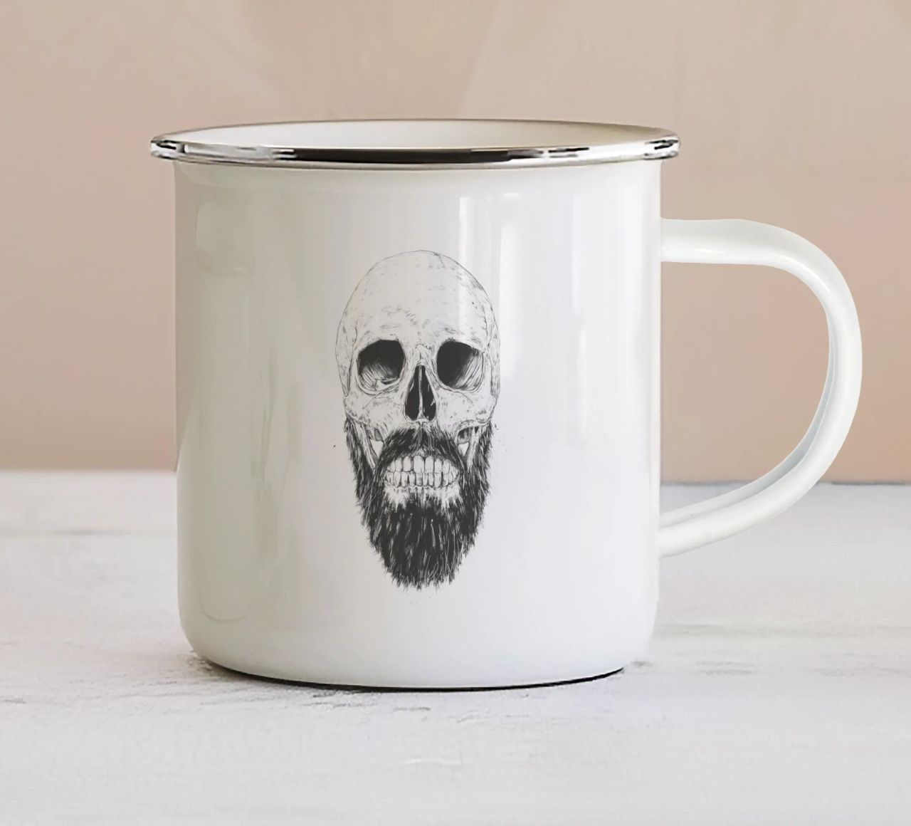 The beard is not dead tazza in smalto da Balazs Solti