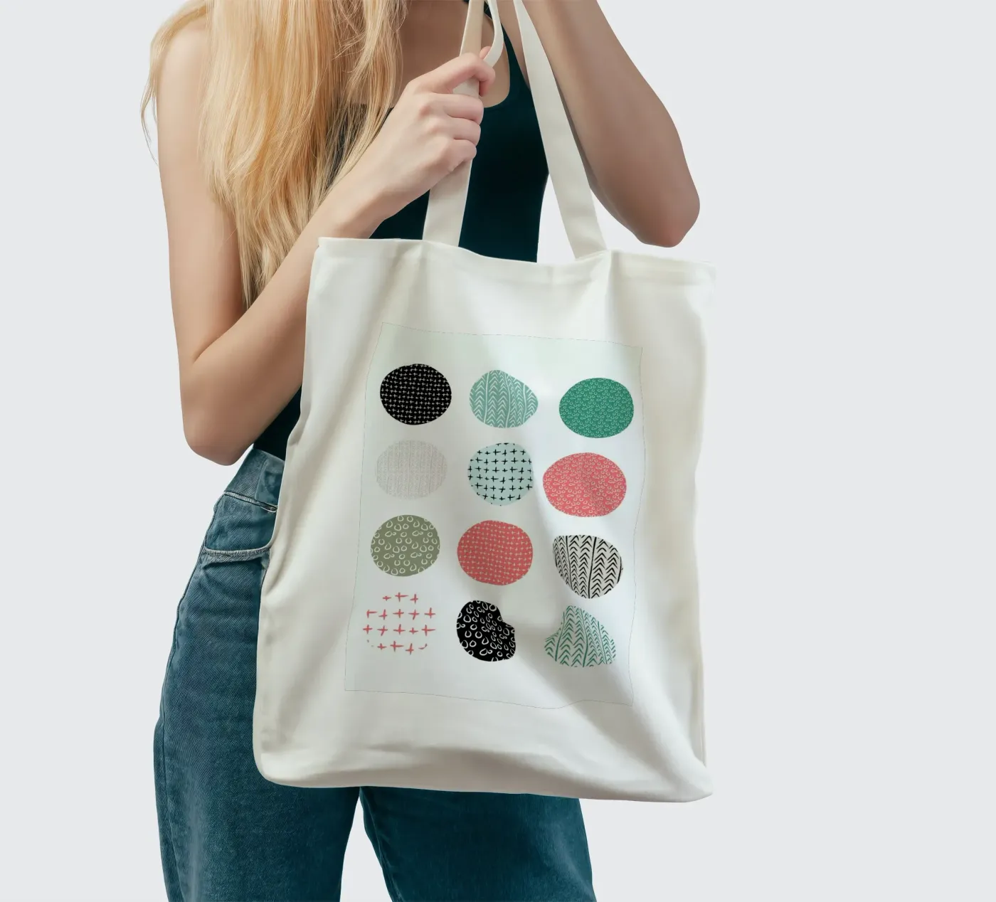 Patterned dots borsa in juta da Maria Kritzas