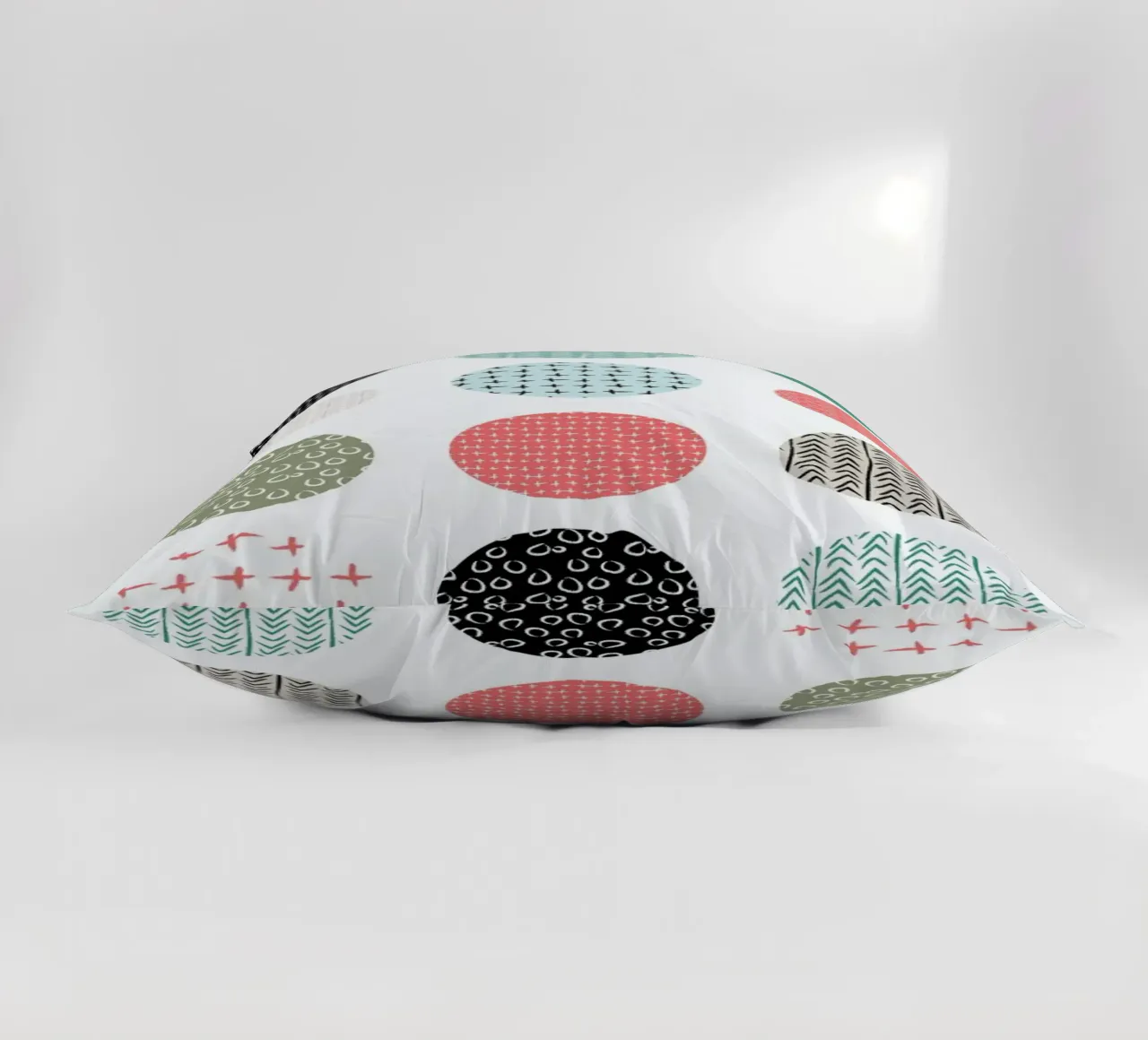 Patterned dots cojín de Maria Kritzas