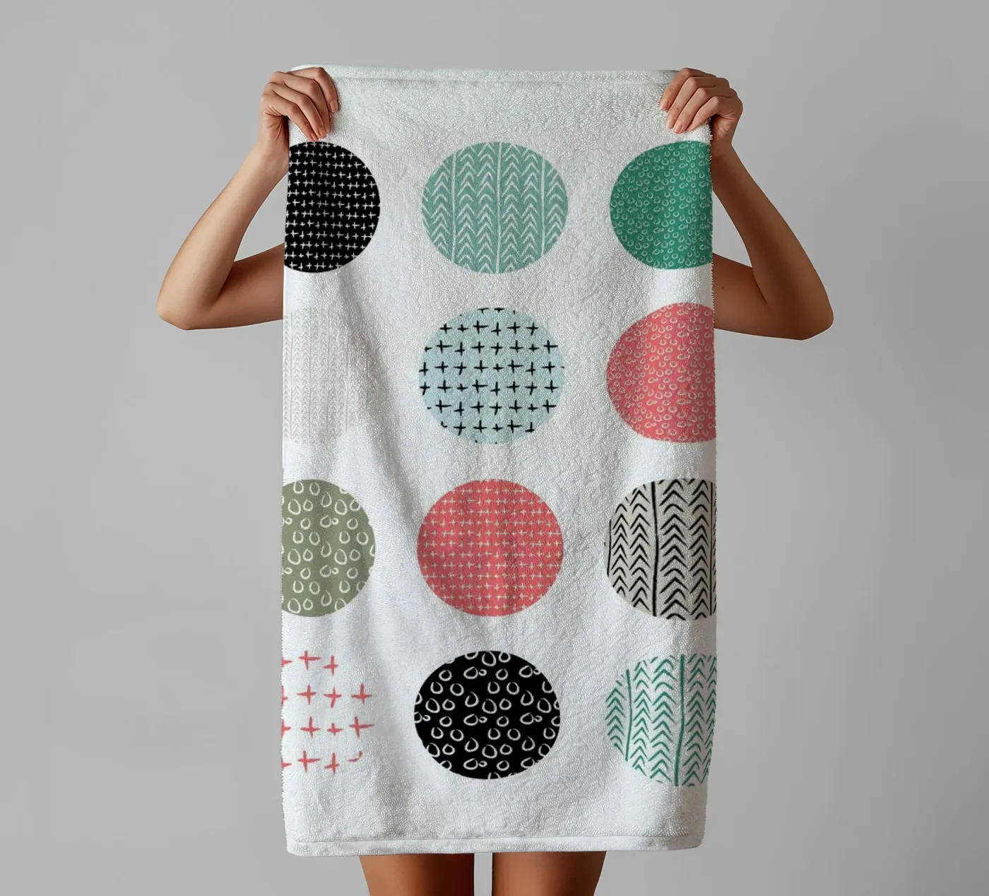 Patterned dots badhanddoek van Maria Kritzas