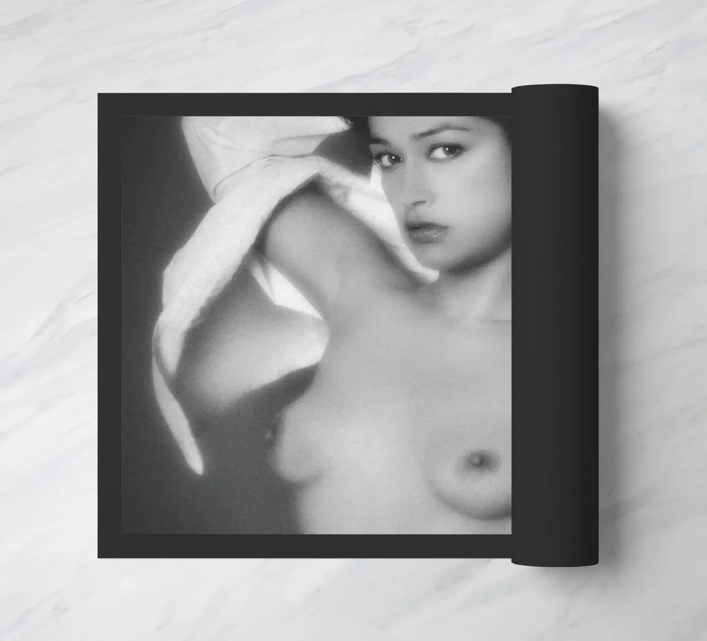 Huma Nude Mono zerbino da Dave Hare Photography