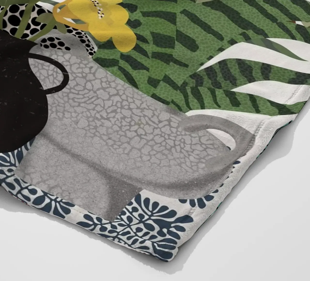 Fiori esotici coperta in pile da Asha Designs