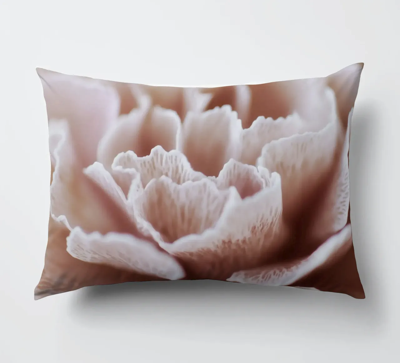 Fragile Bloom No 02 cuscino da treechild