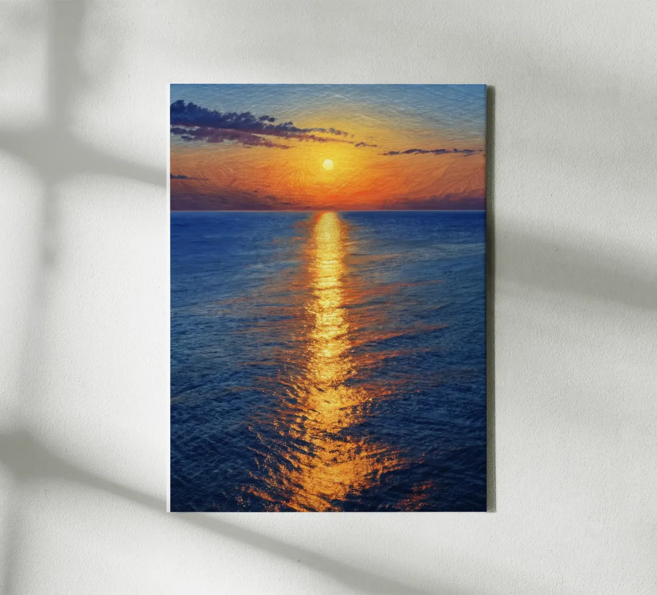 Sentiero d'oro verso l'orizzonte: Un sereno tramonto sul mare tela con Cornice a cassetta da Artistic-shop