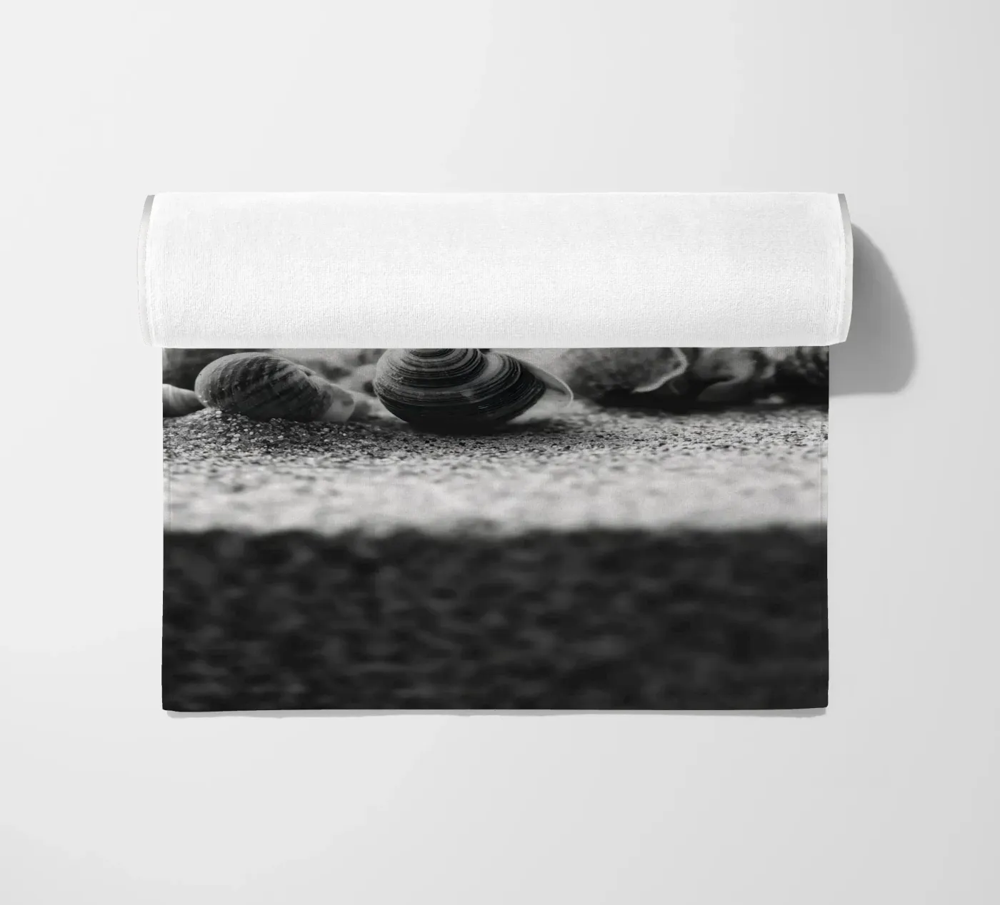 Shell Drift Strandtuch von treechild