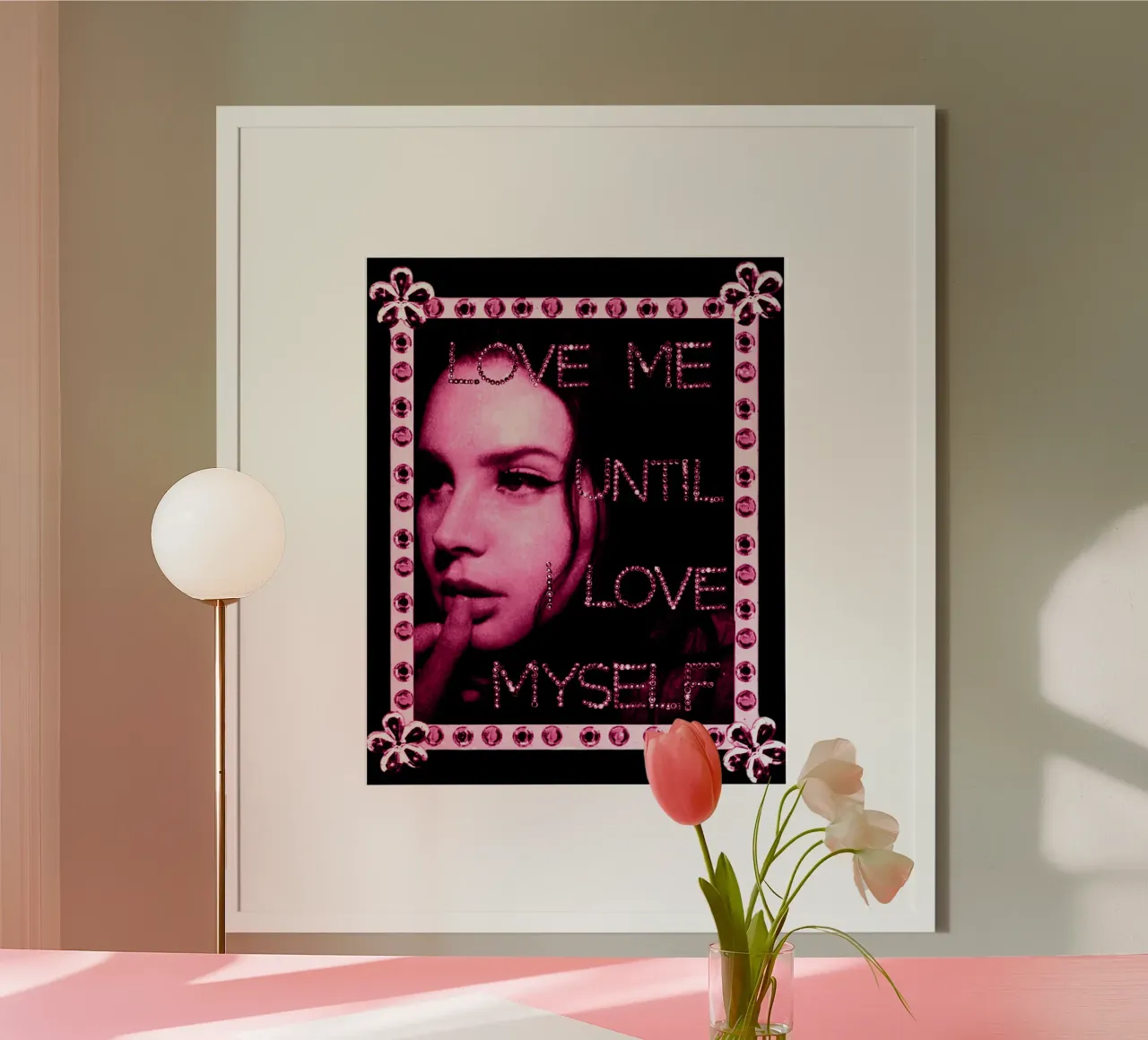 Liebe mich, bis ich mich selbst liebe Lana Del Rey Poster mit Kunststoffrahmen von eliouxence