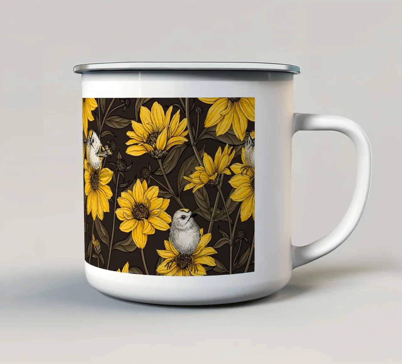 Girasoli selvatici e uccelli di tipo goldcrest/giallo e marrone tazza in smalto da Painted Nature