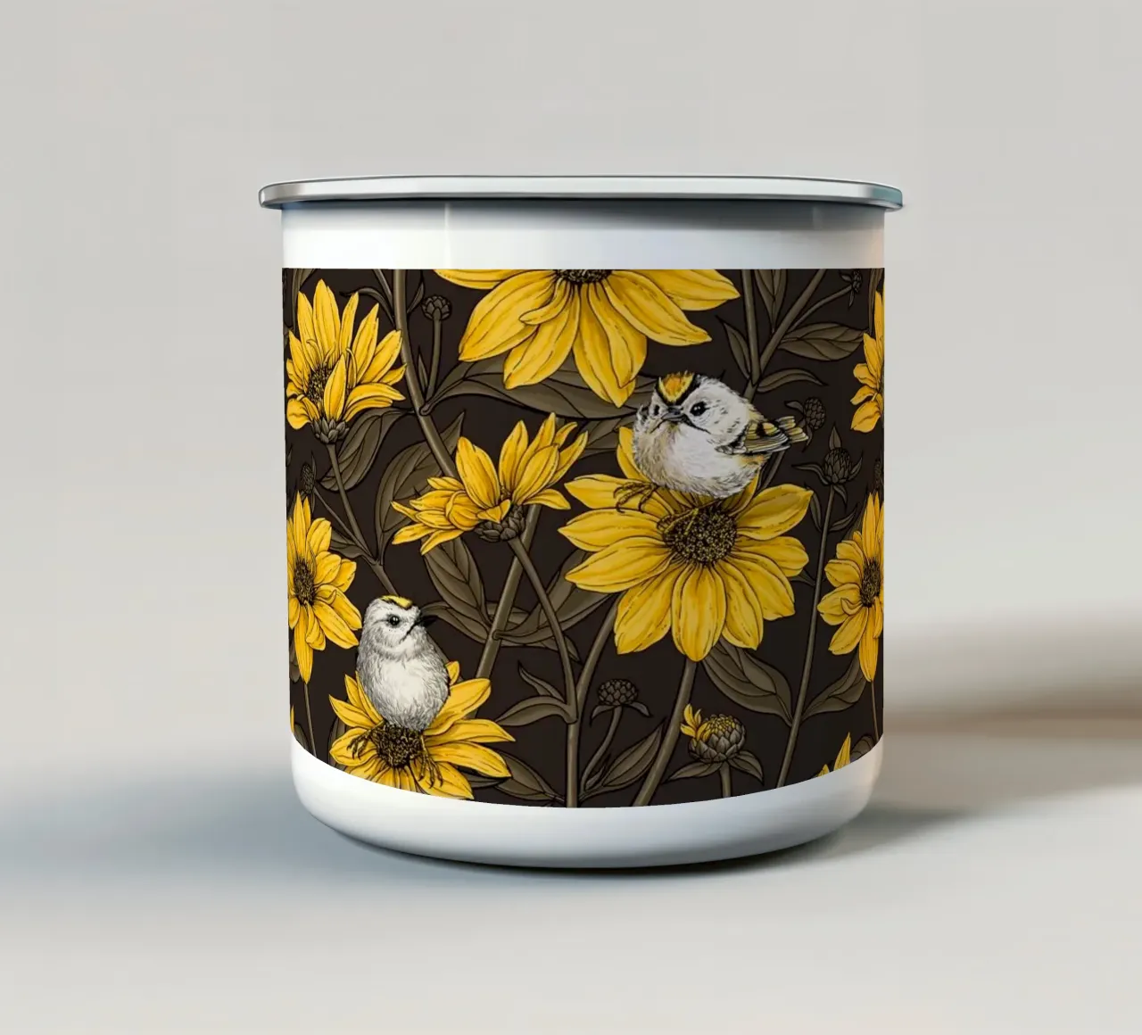 Girasoli selvatici e uccelli di tipo goldcrest/giallo e marrone tazza in smalto da Painted Nature