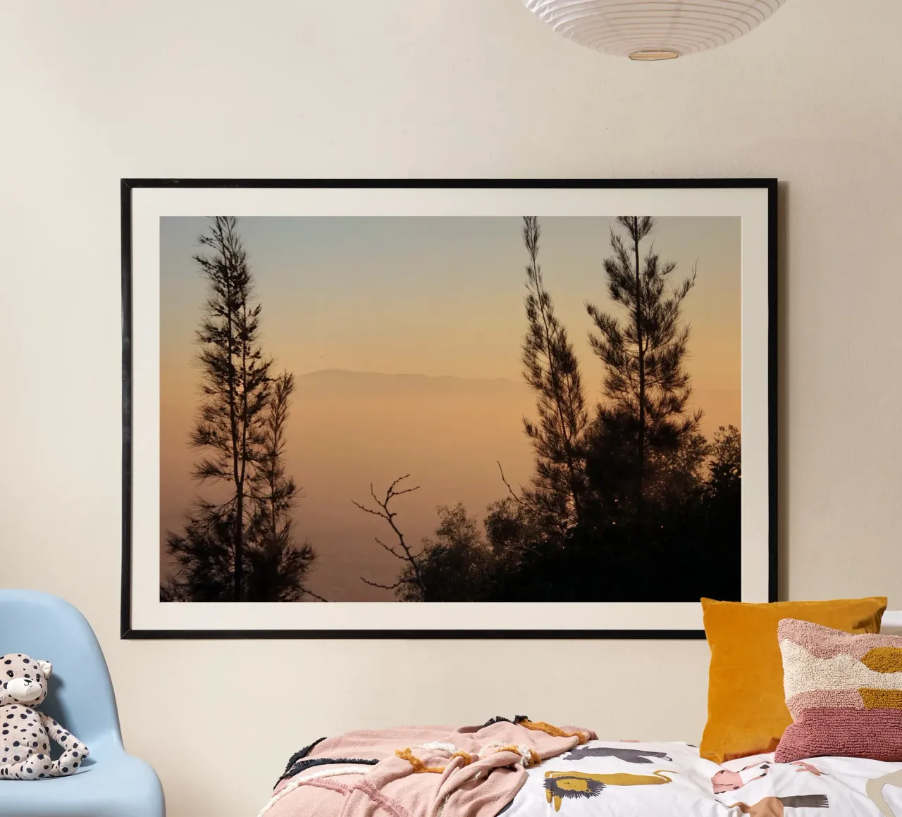 Tramonto e alberi poster con telaio in alluminio da LinaTravels