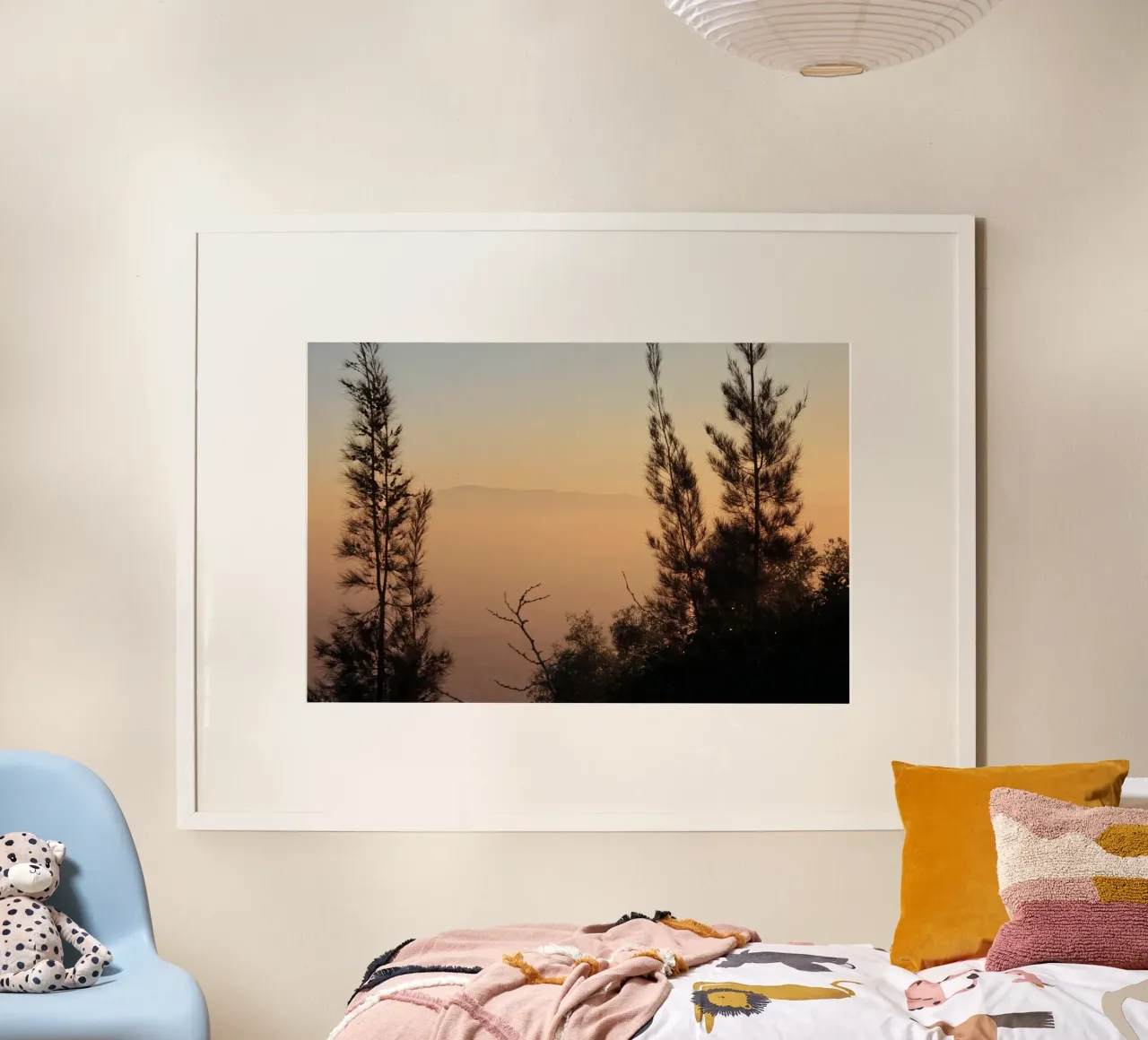 Tramonto e alberi poster con telaio in alluminio da LinaTravels