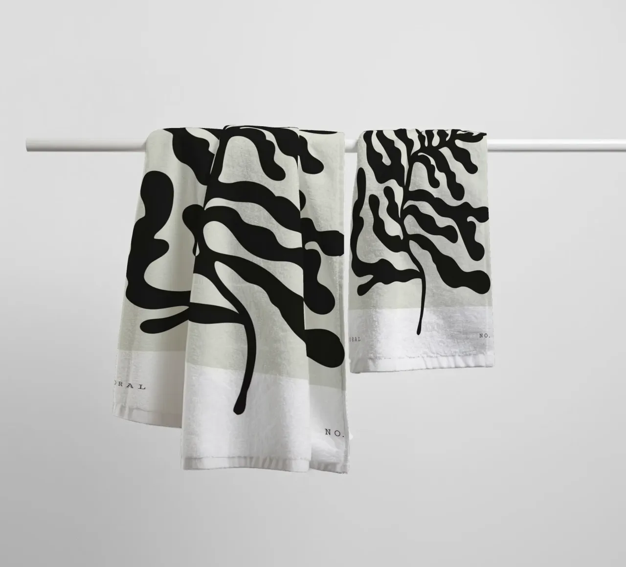 Boho Bohemian 4 Soft Coral 1 asciugamano da bagno da Boho Print Collection