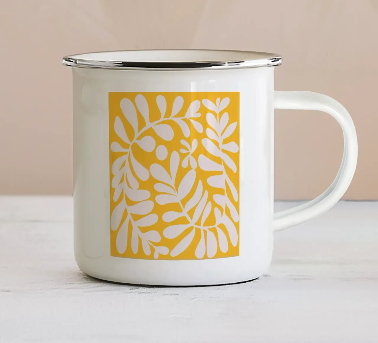 Fogliame giallo tazza in smalto da Little Dean