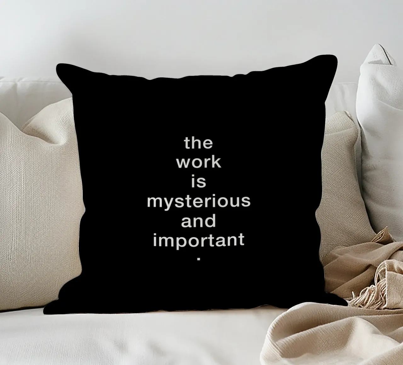 the work is mysterious cuscino da 7115