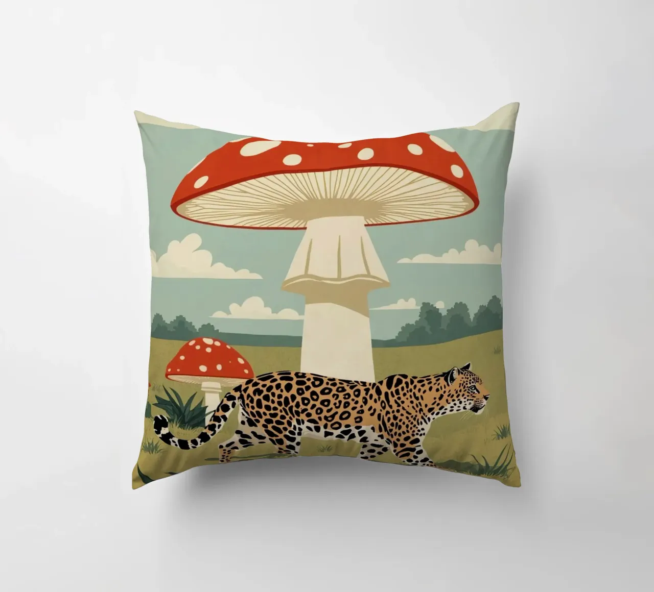 Giaguaro e funghi maculati in un campo cuscino da DesignDoodle