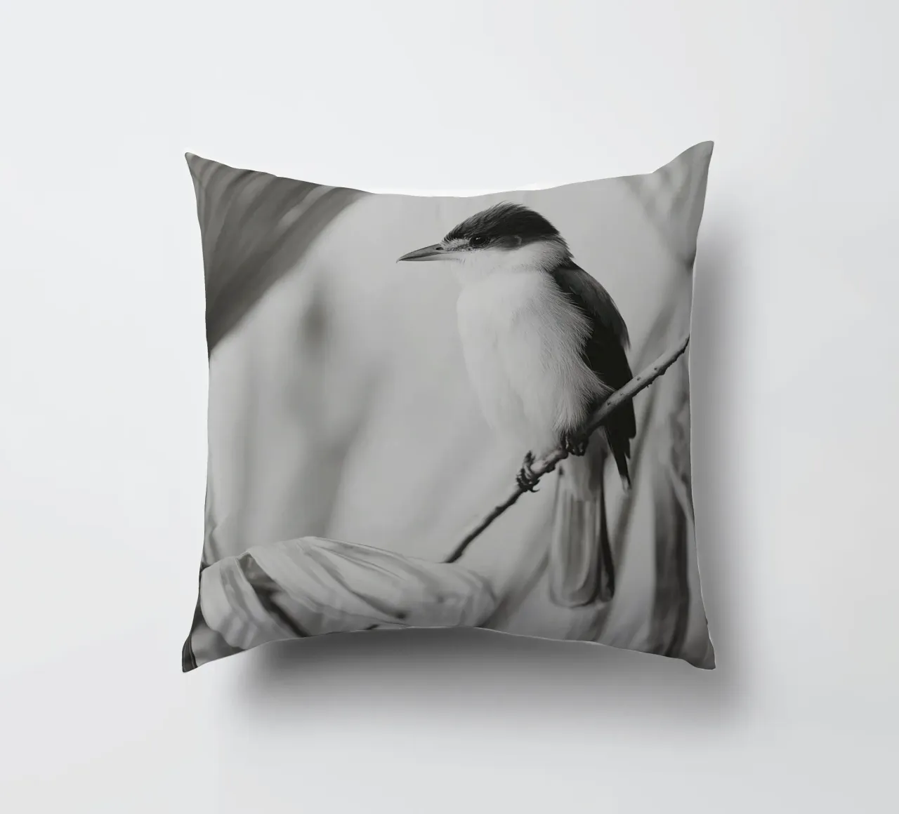 Exotic Bird No 01 cuscino da treechild