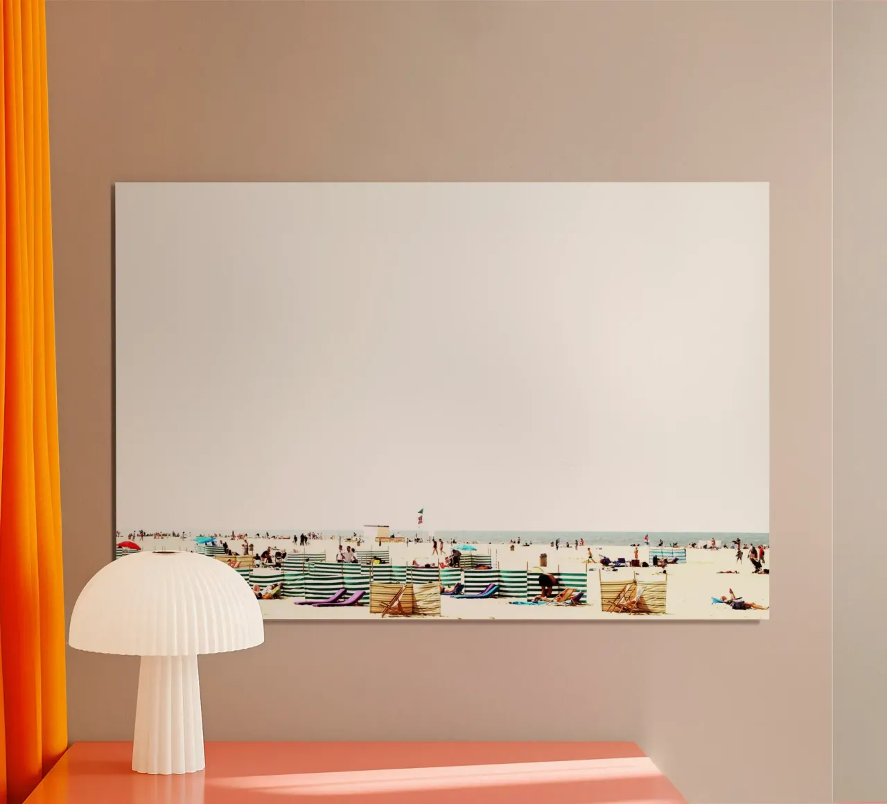 beachwhite poster da DragonFly