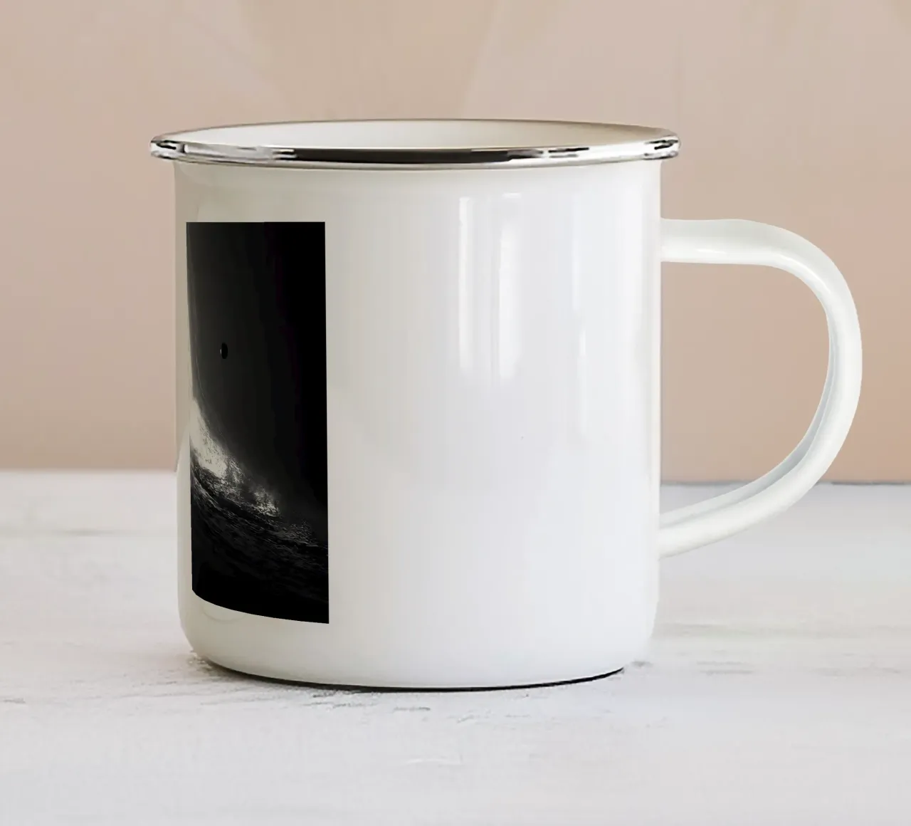 mystery of space tazza in smalto da Type & Tape