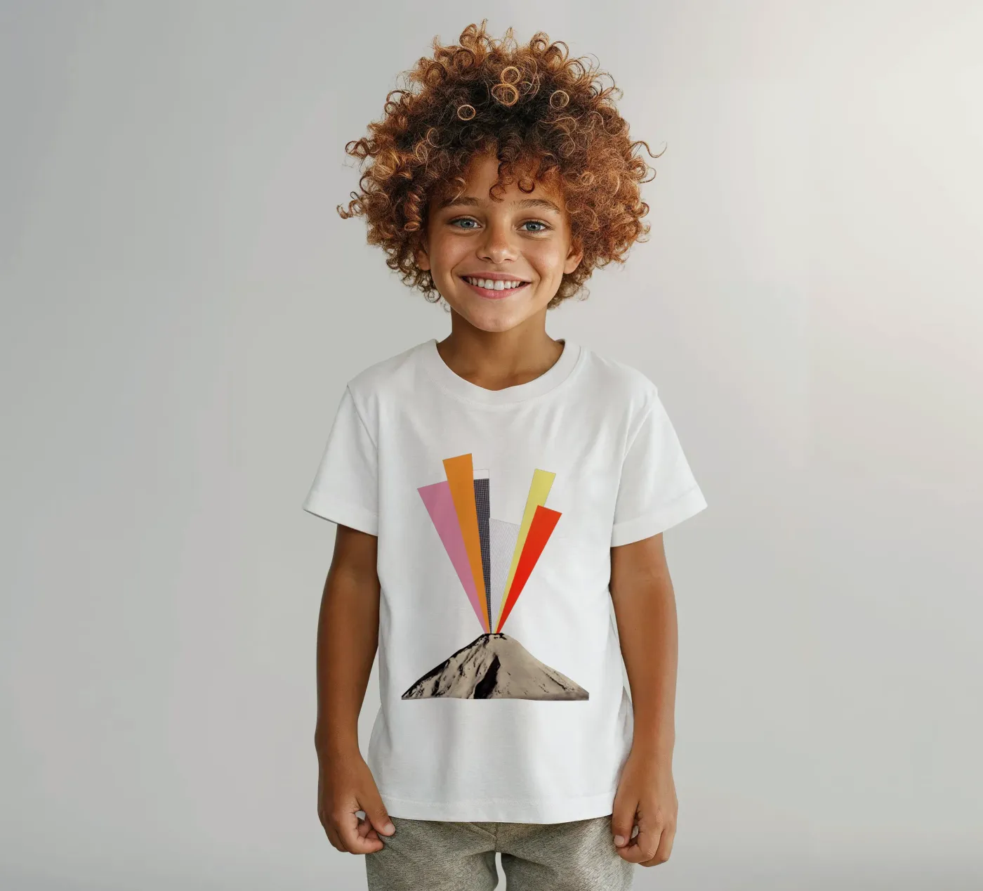 Eruzione t-shirt bambini da Cassia Beck Collage