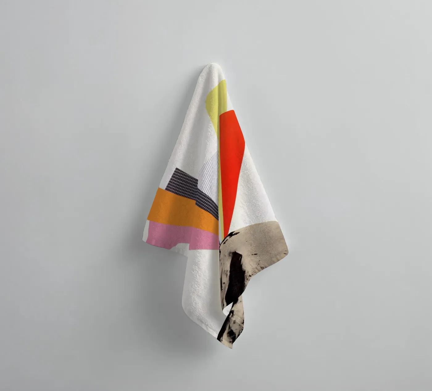 Uitbarsting badhanddoek van Cassia Beck Collage