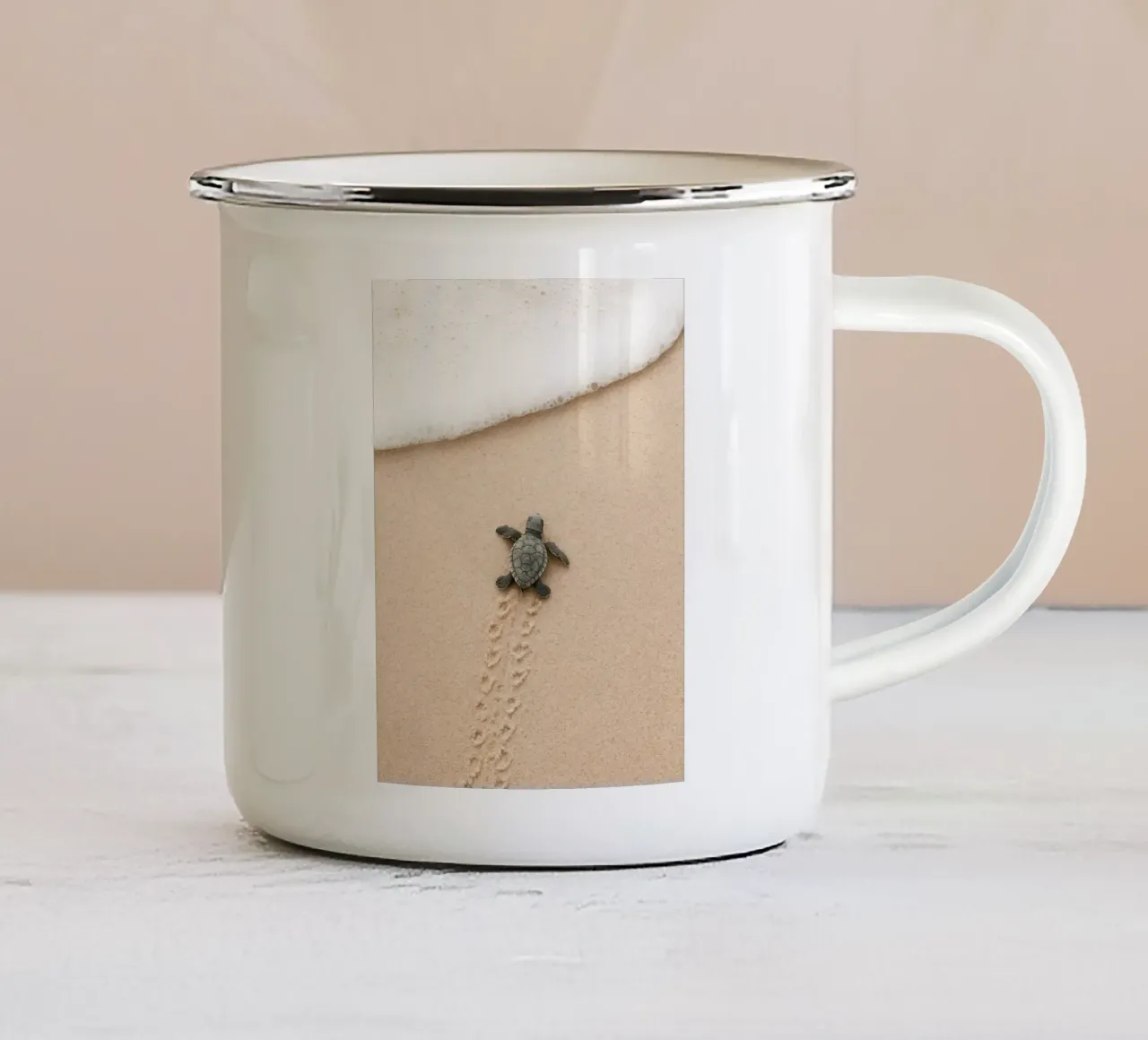 Il tempo delle tartarughe tazza in smalto da WijdevenDesign