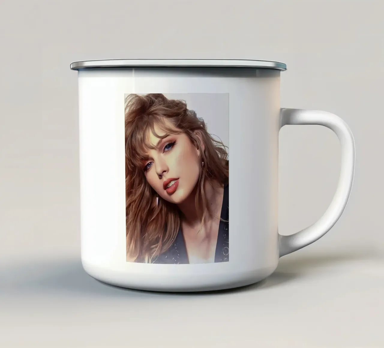 Taylor Swift tazza in smalto da Musadad Shop