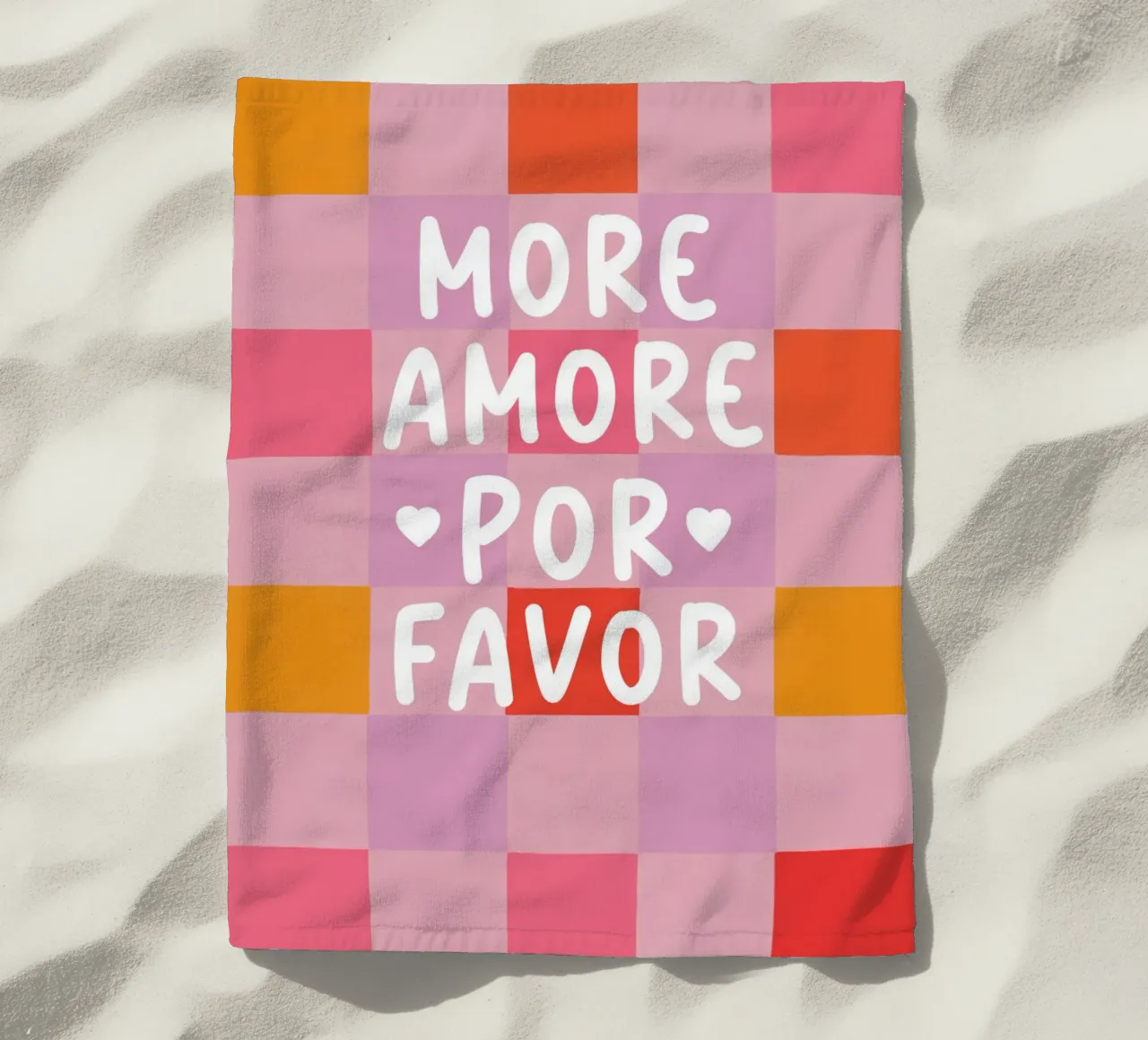 Più Amore in uno schema a scacchi telo mare da Carinaprint