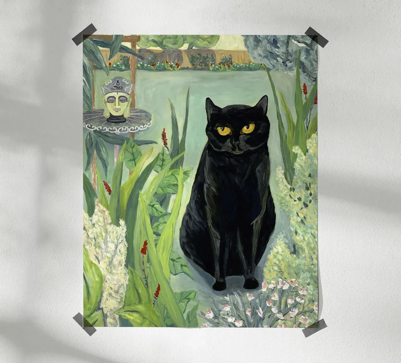 Gatto nero in giardino poster con telaio in legno da David Jackson